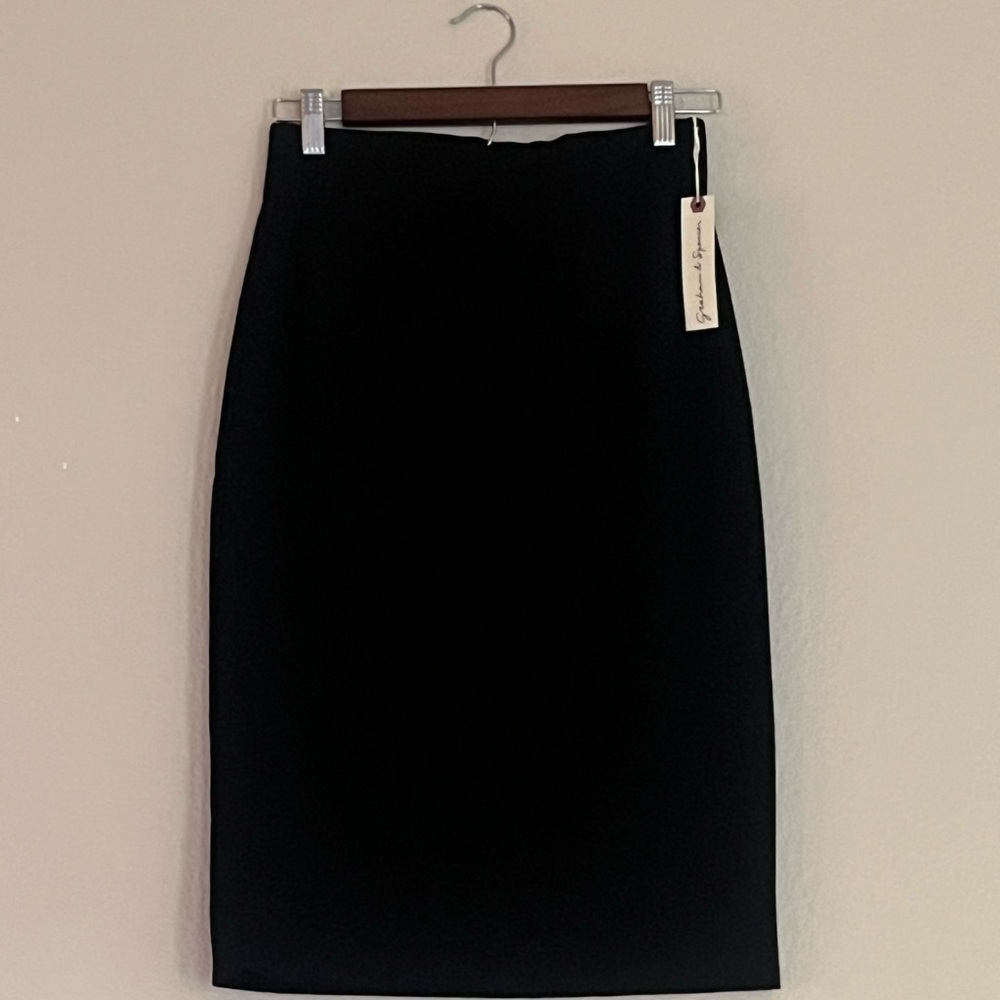 Graham & Spencer Ponte Knit Elastic Waist Black Pencil Skirt